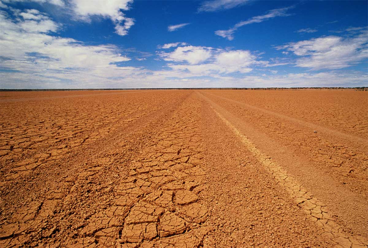 Самый сухой климат в мире. Пустынные почвы. Засушливая пустыня. Почва в пустыне. Сухая пустыня.